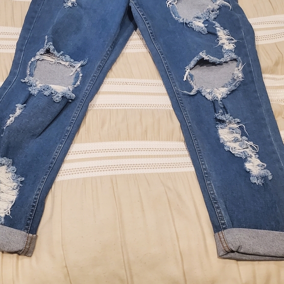 Vibrant boyfriend  Jeans - Picture 3 of 9